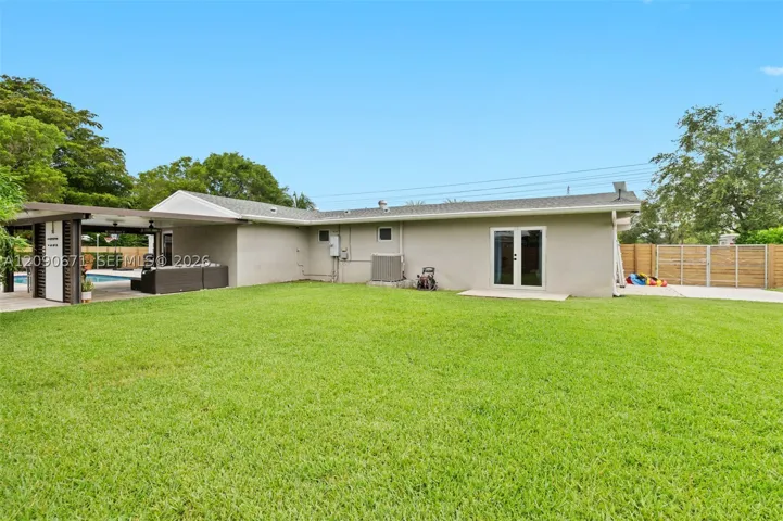 9970 Sw 132nd St, Miami, Florida 33176