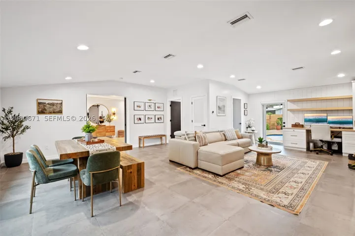 9970 Sw 132nd St, Miami, Florida 33176