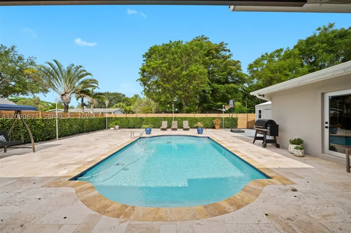 9970 Sw 132nd St, Miami, Florida 33176