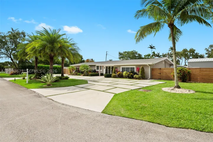 9970 Sw 132nd St, Miami, Florida 33176
