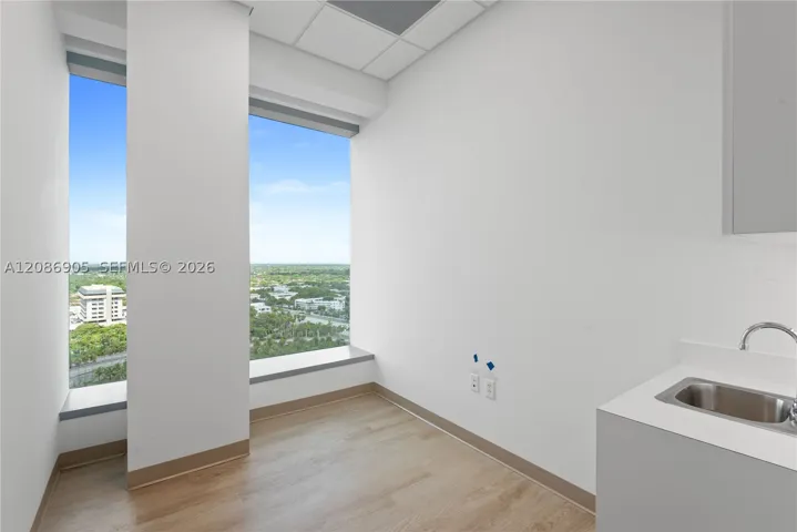 TREATMENT ROOM #1