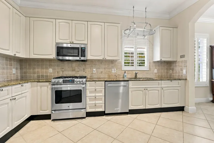 32_kitchen