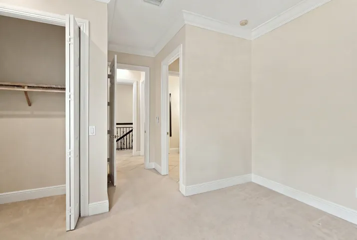 18_bedroom