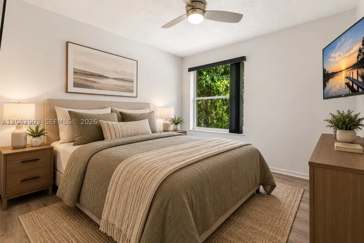 354 Sw 183rd Way, Pembroke Pines, Florida 33029