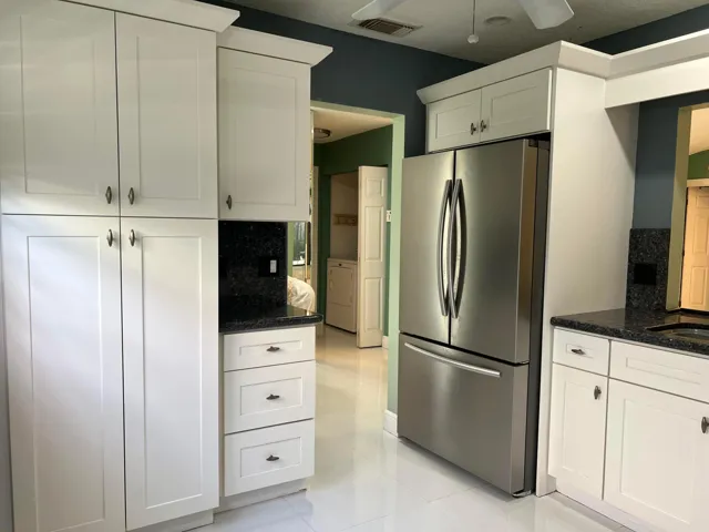 Kitchen 4