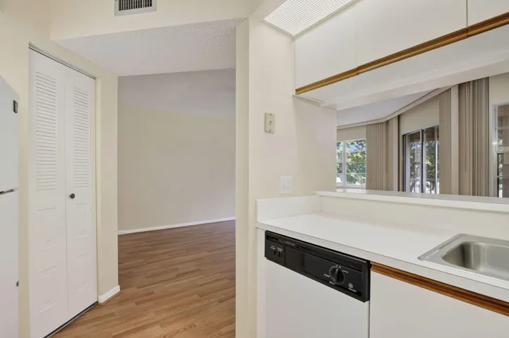 007_LXA10062