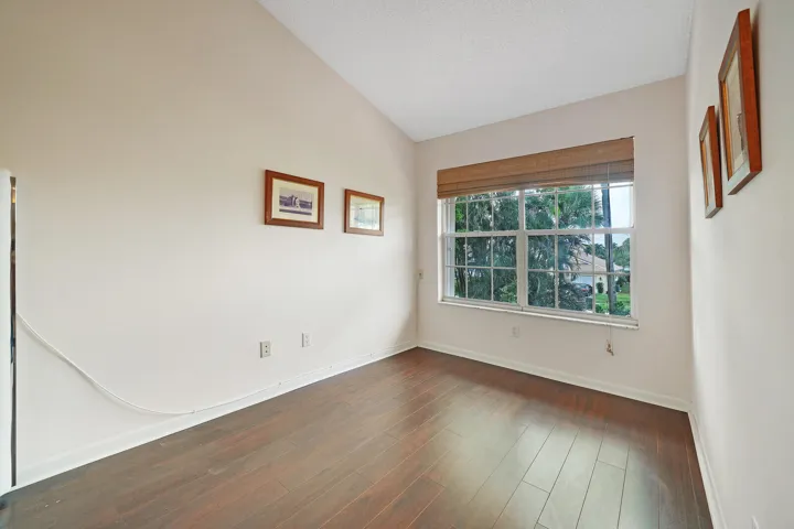 Primary Bedroom sitting room