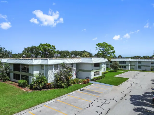25 drone 01