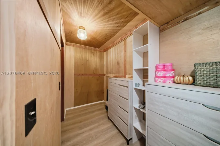 Closet