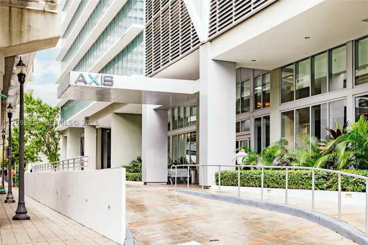 1111 Sw 1st Ave 3216, Miami, Florida 33130
