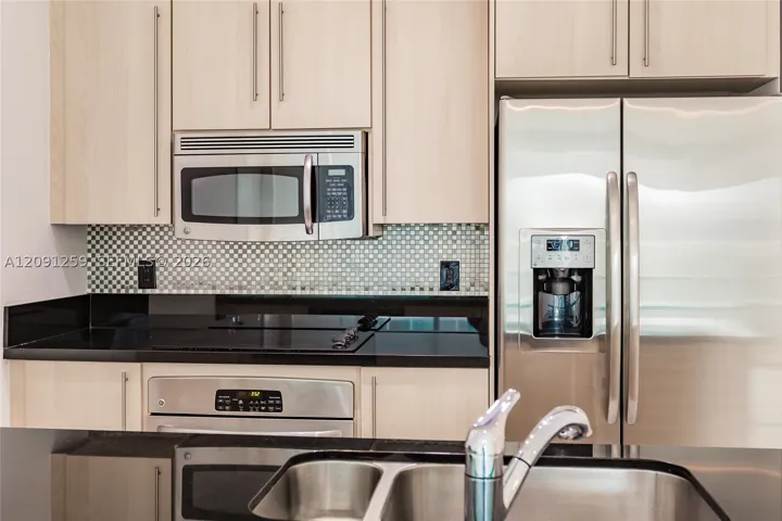 1111 Sw 1st Ave 3216, Miami, Florida 33130
