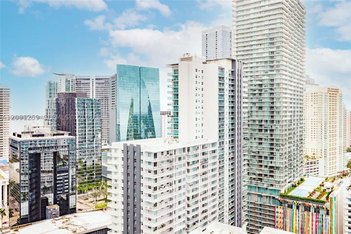 1111 Sw 1st Ave 3216, Miami, Florida 33130