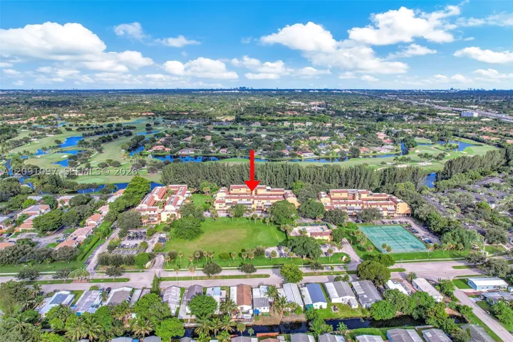 430 Commodore Dr 304, Plantation, Florida 33325