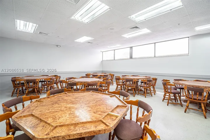 CARD ROOM