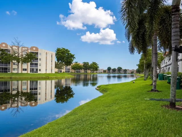 08_7843_Catalina_Circle_Tamarac_Florida