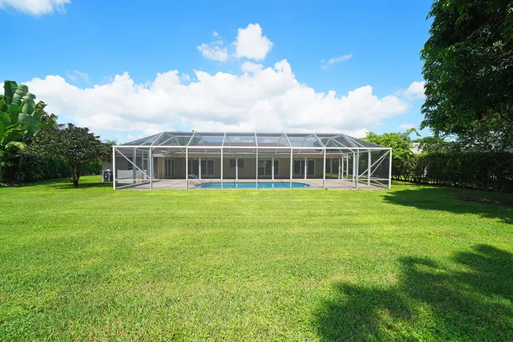 Golf course home