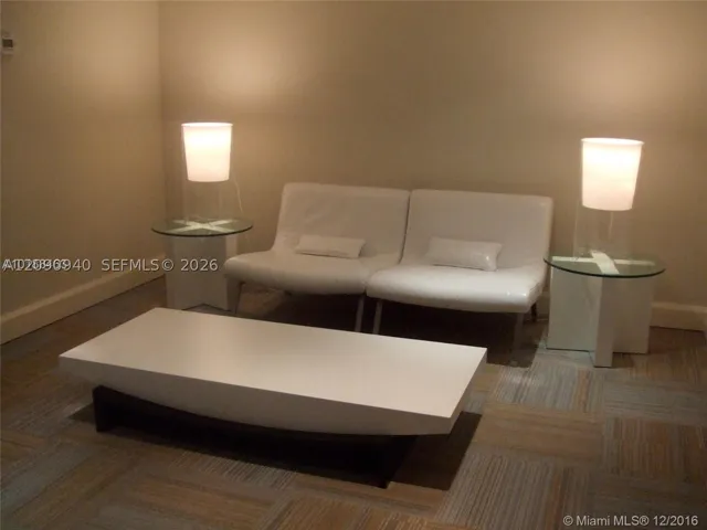 951 Brickell Ave 1009, Miami, Florida 33131