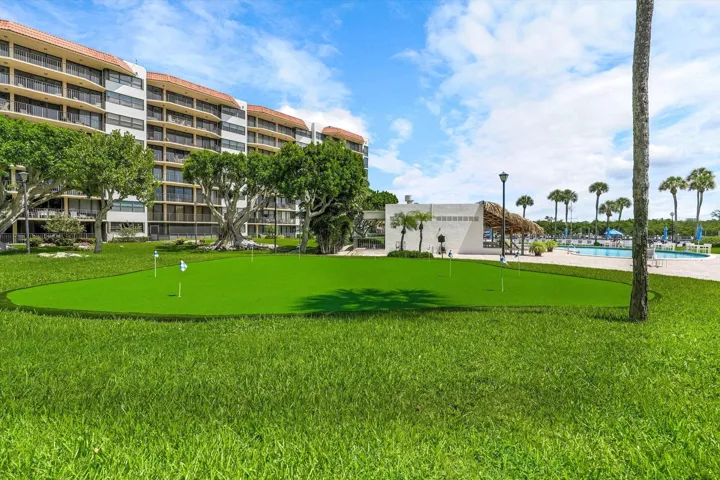 New Putting green 2