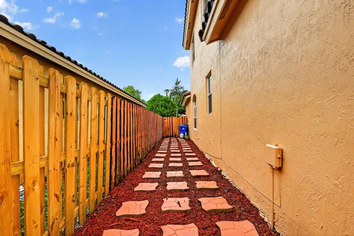 22-web-or-mls-8H3A3092