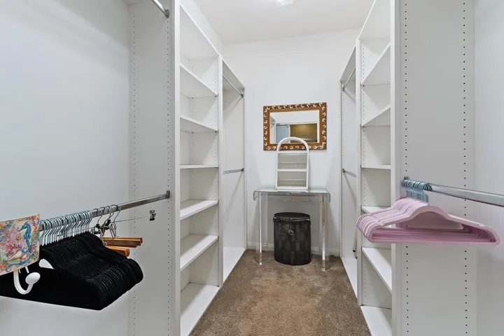 Walk In Closet