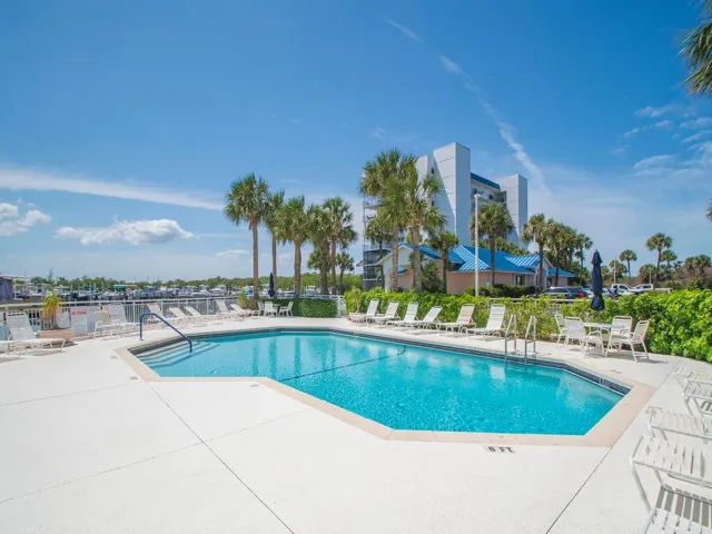 Marina View Pool