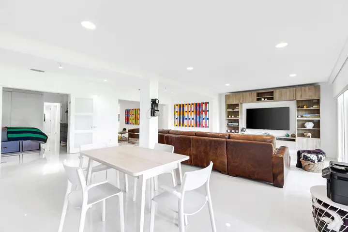 3759OaksClubhouseDr-PompanoBeach,Natalia