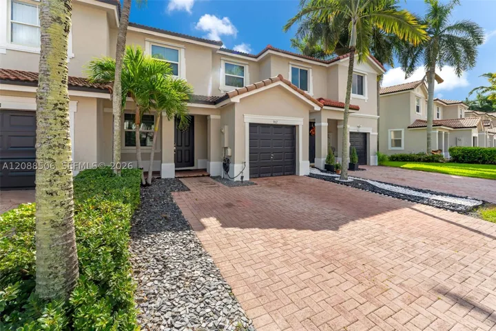 967 Ne 42nd Ave, Homestead, Florida 33033