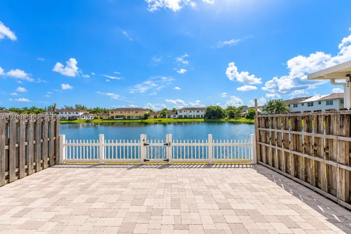 967 Ne 42nd Ave, Homestead, Florida 33033