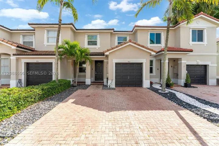 967 Ne 42nd Ave, Homestead, Florida 33033