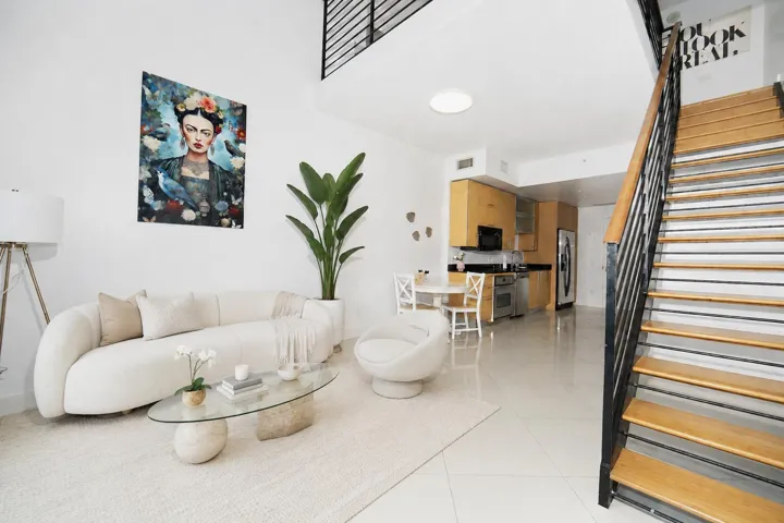 Virtual Staging