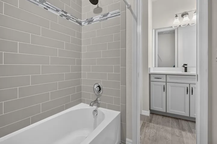 44-web-or-mls-BS1A7949