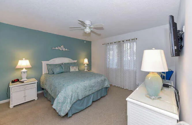 353 US1 Apt A108 Jupiter FL-small-004-01