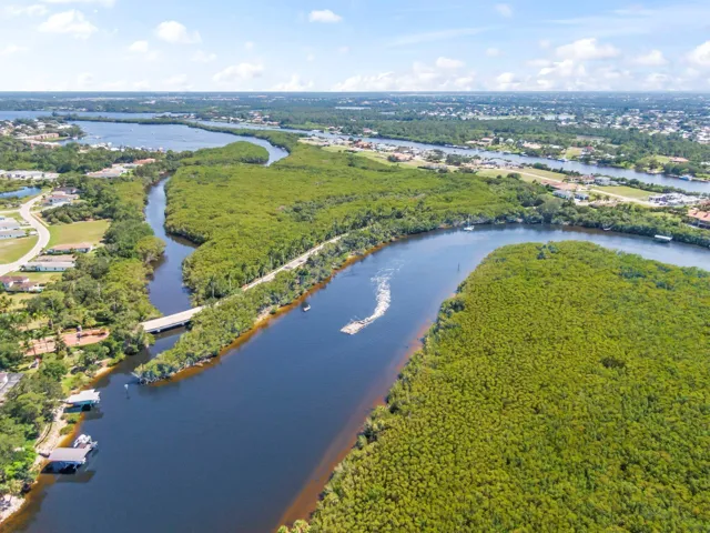 lrg_50-web-or-mls-dji_0467