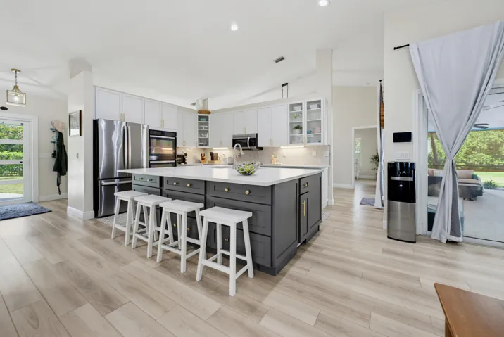 Block_Realty_123_026