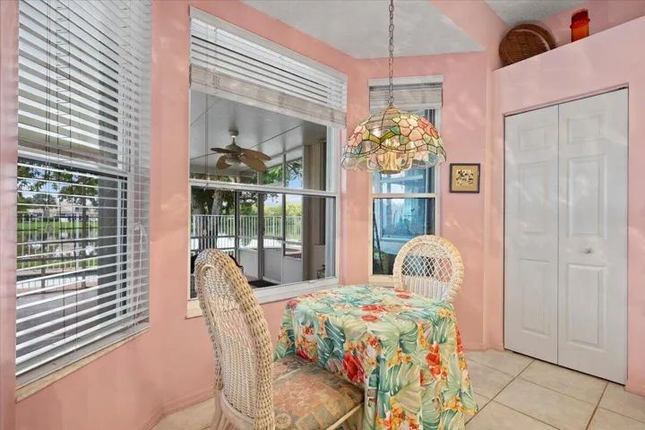 Breakfast Nook