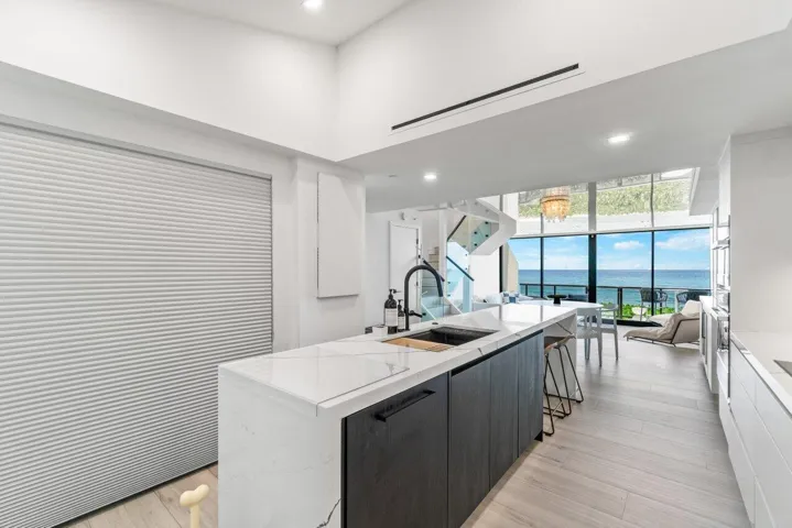 010-3115SouthOceanBoulevard-HighlandBeac