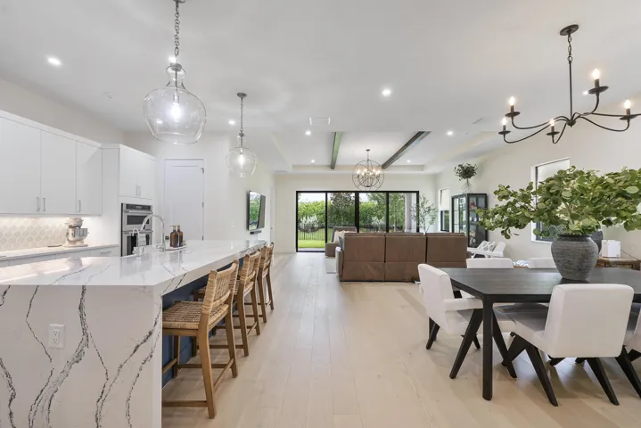 12467 Solana Bay Cir_025