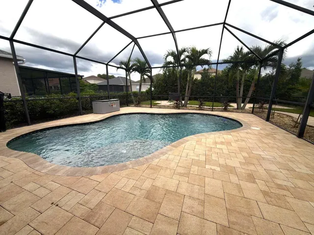 pool view 2
