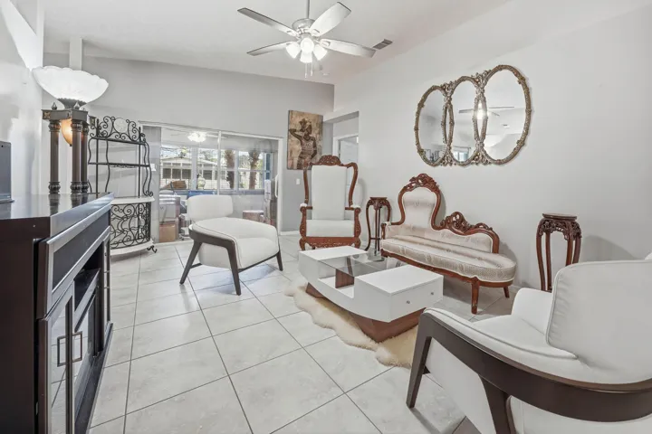 11-web-or-mls-6644-picante-cir