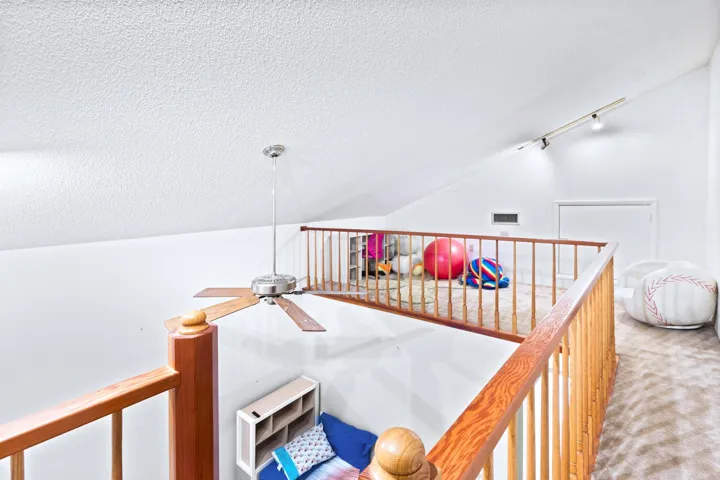 2845 DUQUESNE Circle
