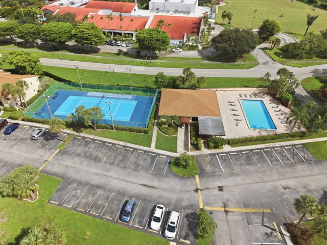 Community pool