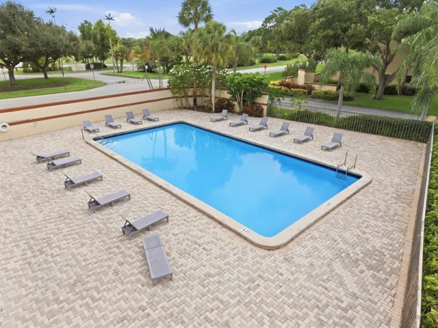 Community pool