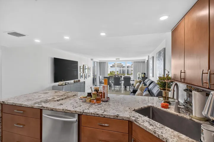 5-web-or-mls-3015-1025