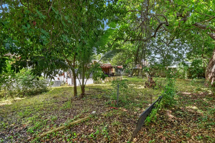 1102WestchesterDrE(36)