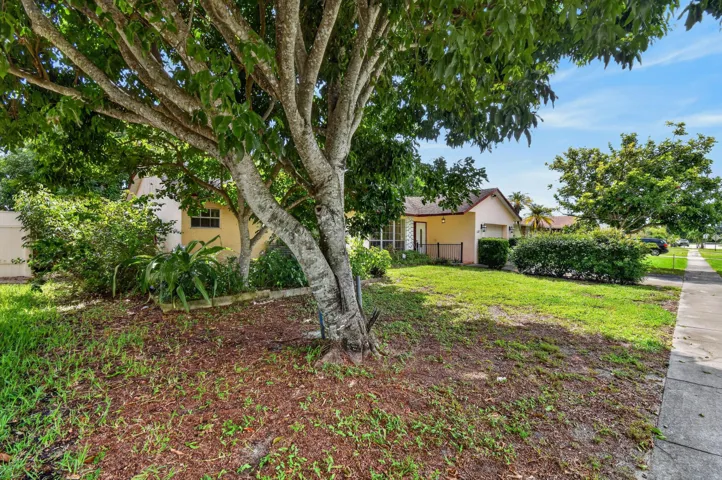 1102WestchesterDrE(3)