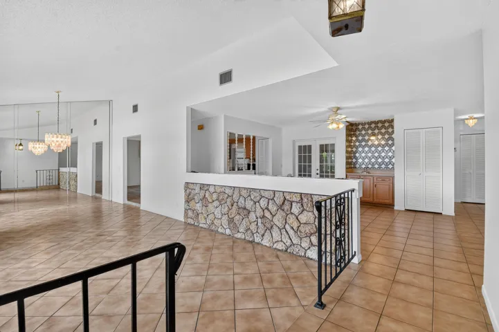 1102WestchesterDrE(9)