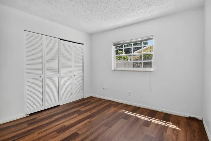 1102WestchesterDrE(30)