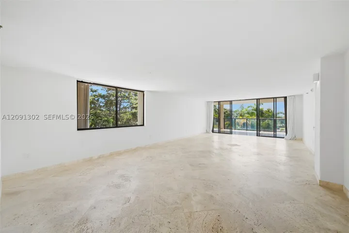 2575 S Bayshore Dr 4a, Miami, Florida 33133