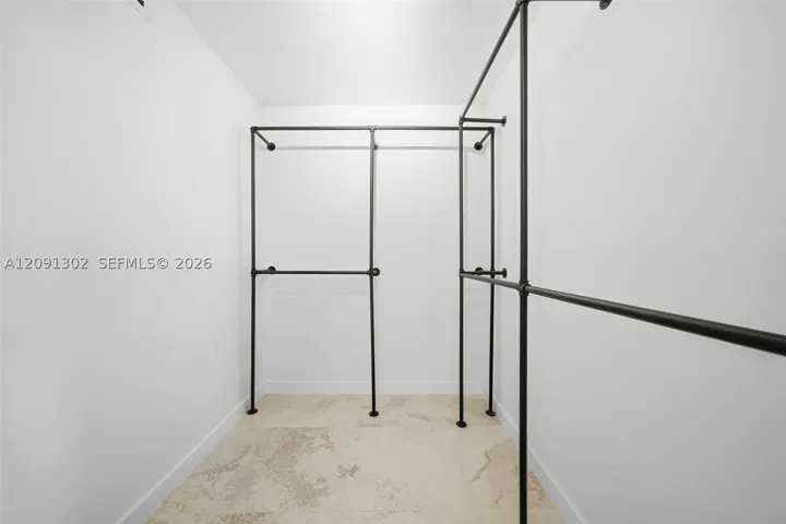 2575 S Bayshore Dr 4a, Miami, Florida 33133