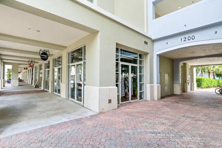 1200 Town Center Dr